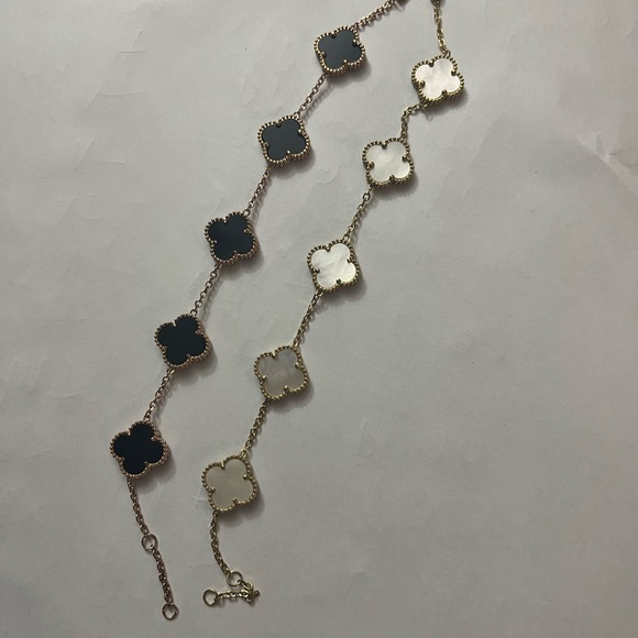 Cloverleaf  bracelet! - Picture 5 of 5